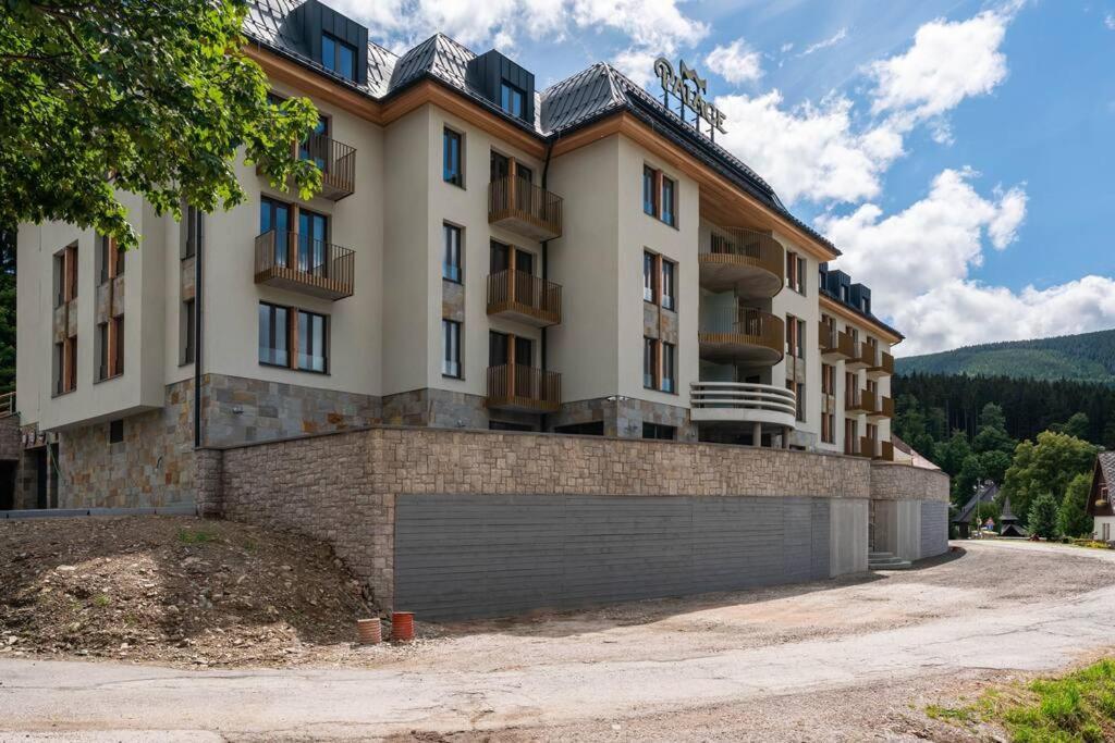 Residence Koubek - Utulny Apartman S Vyhledem A Parkovanim Špindlerŭv Mlýn المظهر الخارجي الصورة